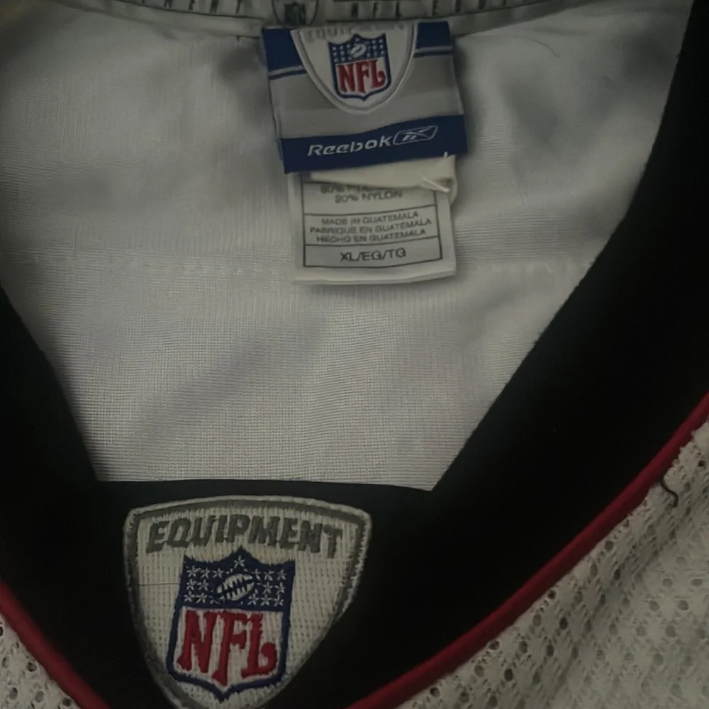 Falcons jerseys - Picture 4 of 4